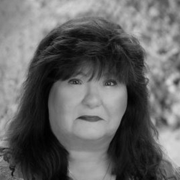 Karen Rose
